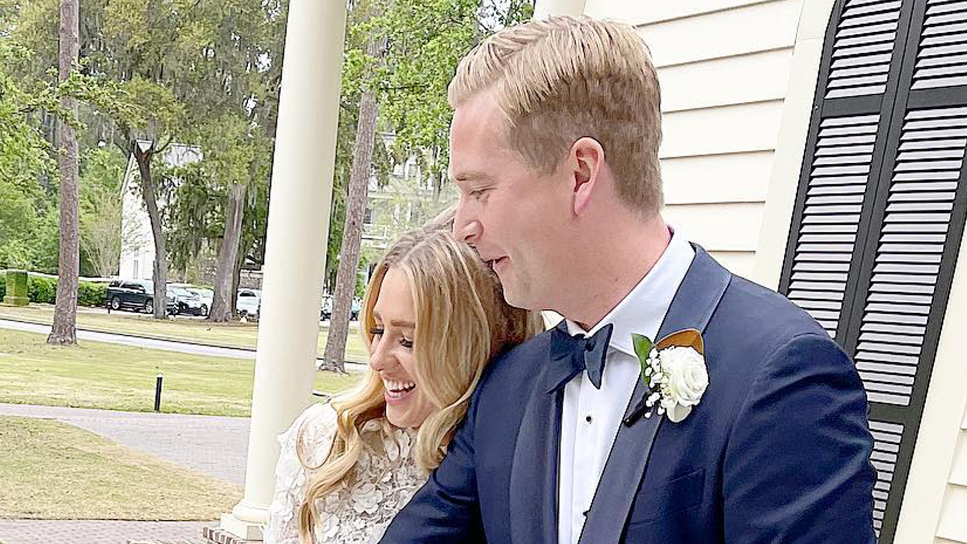Hillary, who is married to Peter Doocy, issued a strong demand for her